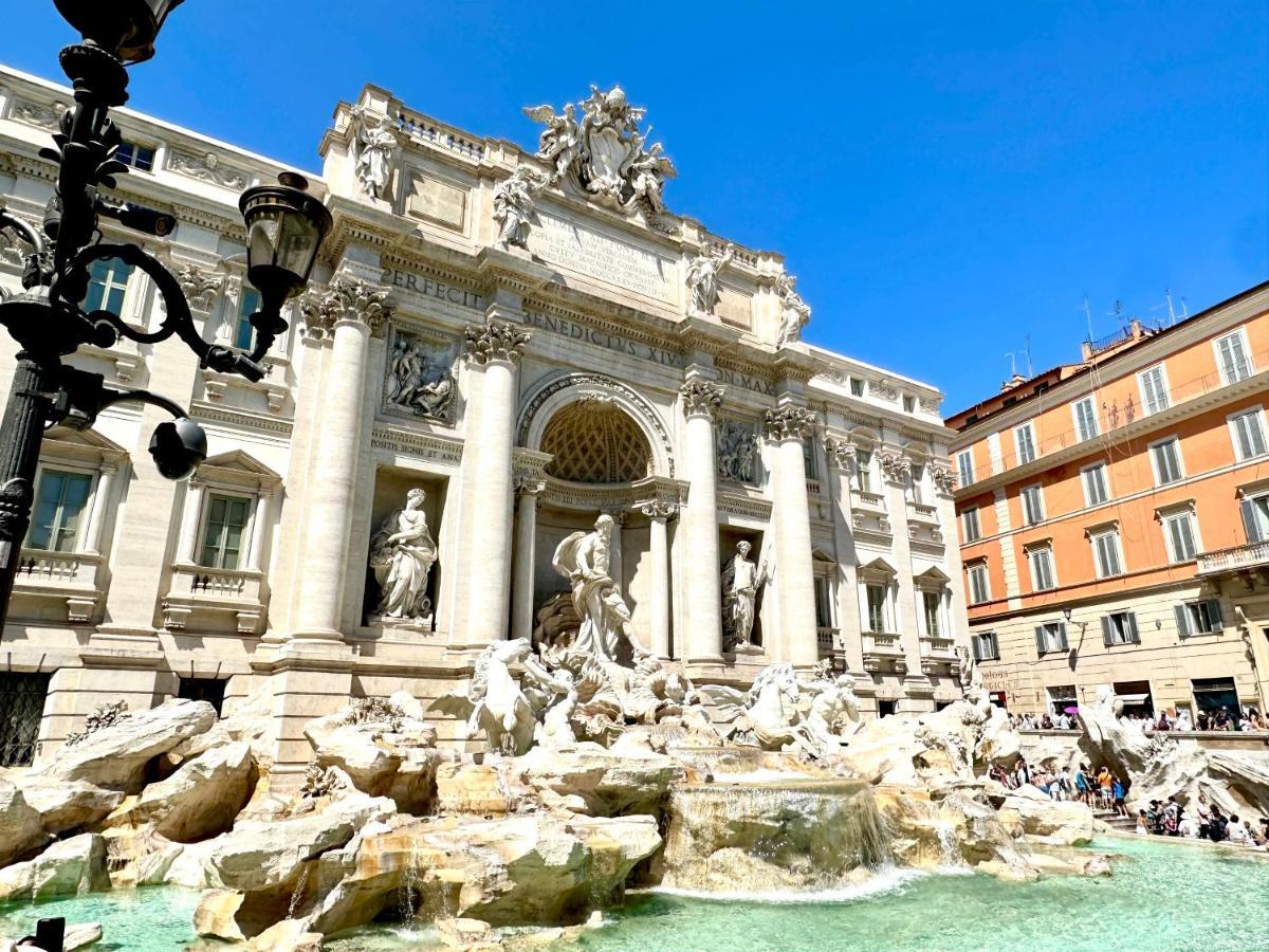 Trevi Romantic Alcova Exteriör bild